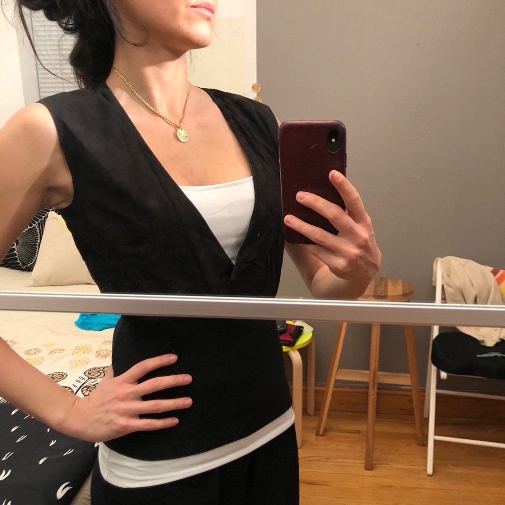 SOLD IPSO Suede Leather V Neck Sleeveless Top - Picture 1 of 9